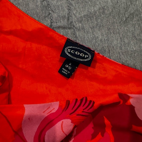 Vibrant Floral One-Shoulder Dress in Red and Pink - Picture 4 of 4